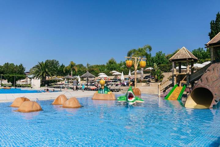 Villaggio vacanza per 4 persone, con Terrazza e Piscina in Costa Brava
