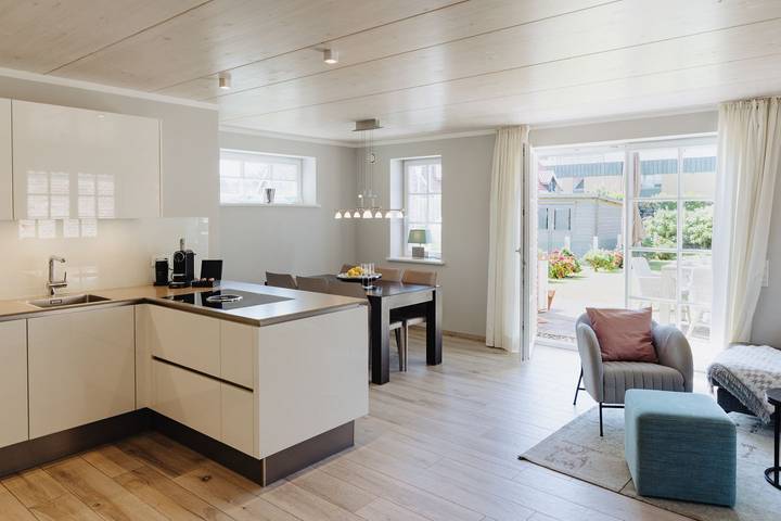 Ganze Wohnung, Platz für bis zu 6 Personen- Sylt auf hohem Niveau- unmittelbar am Meer. in Westerland, Sylt (Gemeinde)
