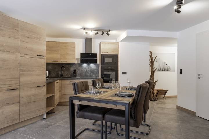 Gîte pour 2 personnes, avec Jacuzzi et Terrasse ainsi que Jardin et Sauna à Les Houches - 4