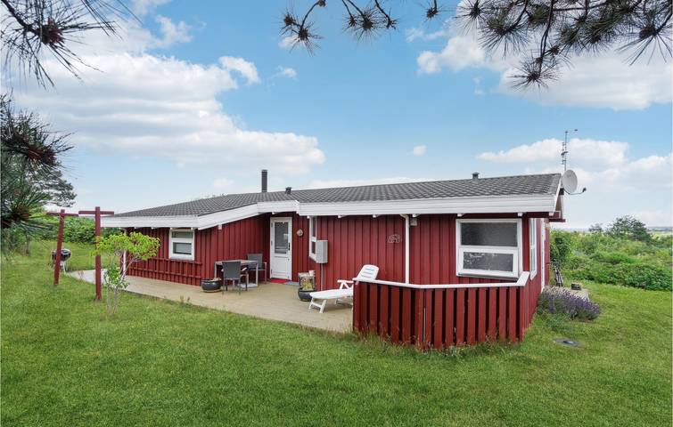 Ferienhaus für 8 Personen, mit Terrasse und Whirlpool sowie Garten und Sauna