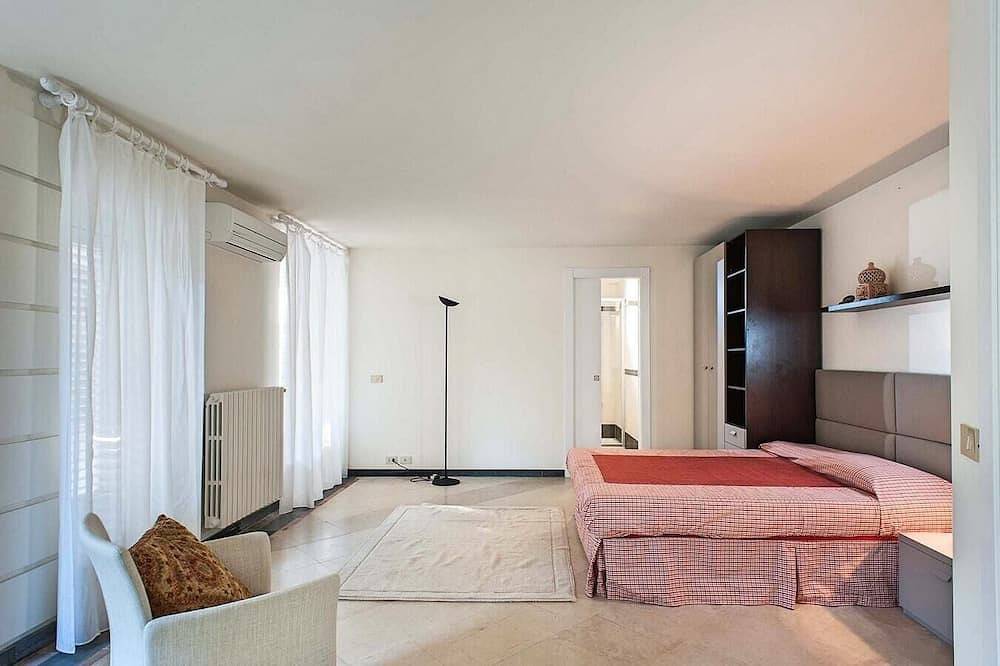 Villa Anji - 14 Guests - near the sea in Municipio de Noto, Provincia de Siracusa