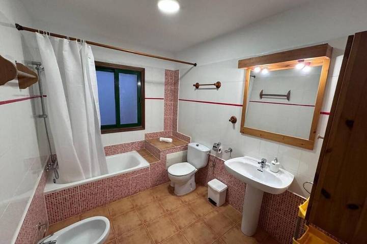 Ganze Wohnung, 2 Bedroom Apartment In The Center Of The Island With Terrace in Villa de Valverde (El Hierro), Valverde