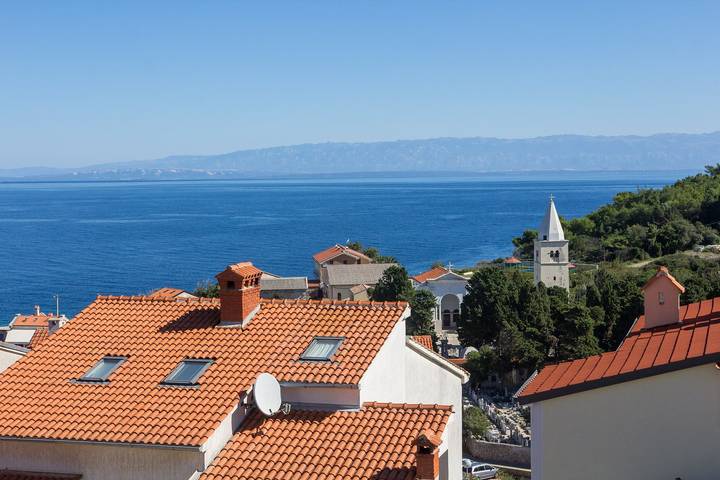 Appartamento per 5 persone, con balcone/terrazza a Lussinpiccolo