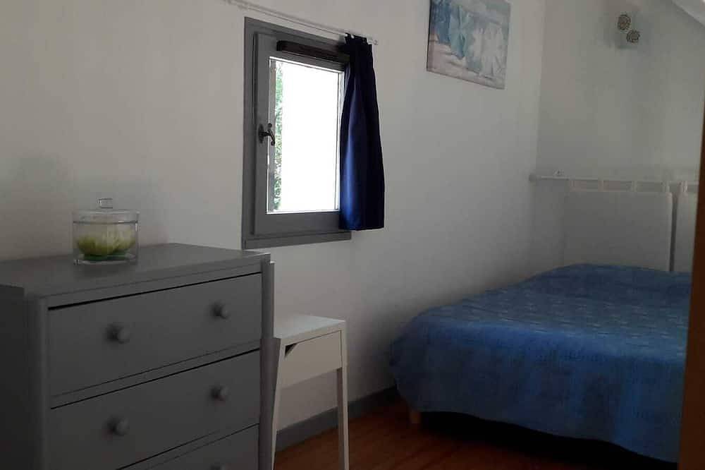 Appartement entier, Appartement au calme dans environnement privilégié, campagne, près centre in Cassis, Parc national des Calanques