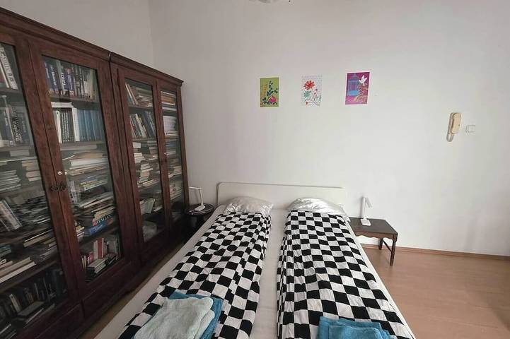 Ganze Wohnung, Affordable 2-bedroom apartment in Budapest city center in Budapest, Danube-Ipoly National Park