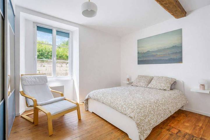 Location de vacances pour 7 personnes, avec jardin et balcon à Pierrefonds - 2