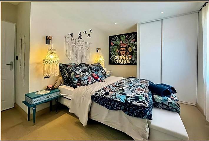 Location de vacances pour 6 personnes, avec jardin ainsi que piscine et vue, animaux acceptés à Blauvac - 2