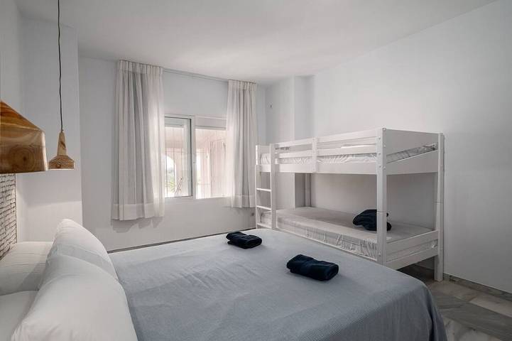 Finca für 8 Personen, mit Garten und Terrasse in San Roque - 4