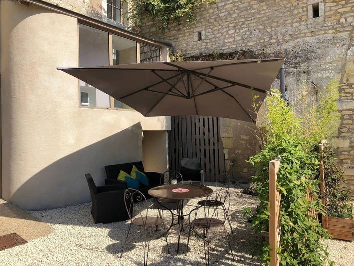 Apartamento de vacaciones para 4 personas, con jardín y piscina - 1