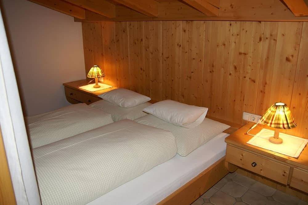 Ganze Wohnung, Appartement Christoph - Connys Landhaus in Inneralpbach, Alpbach
