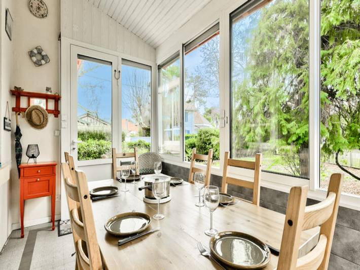 Gîte pour 6 personnes, avec jardin, adapté aux familles dans Plage du Betey - 2