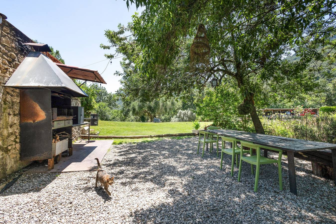 Appartement entier, La Cabane à Mieres avec piscine privée, jardin et vue sur la montagne in Mieres, Garrotxa