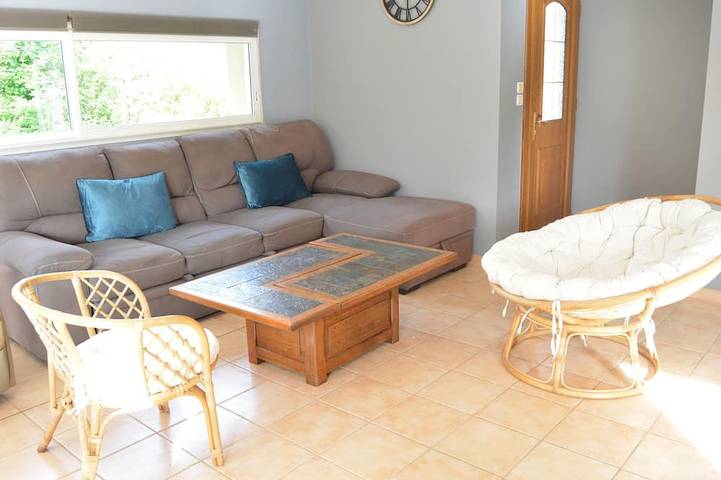 Gîte pour 6 personnes, avec jardin à Le May-sur-Èvre