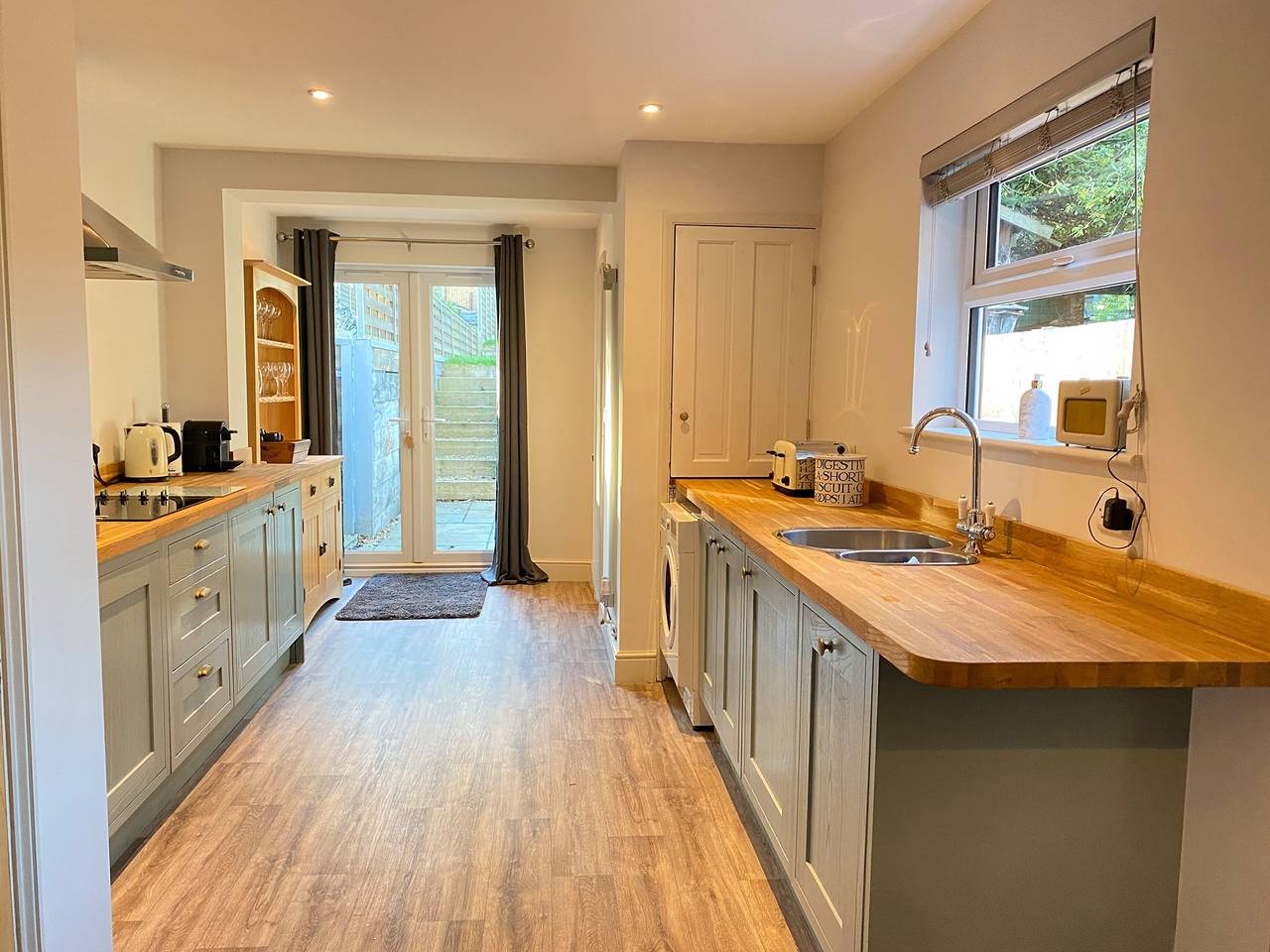 Refurbished Victorian Villa- Free Parking- Sleeps6 in Bury St Edmunds, Suffolk