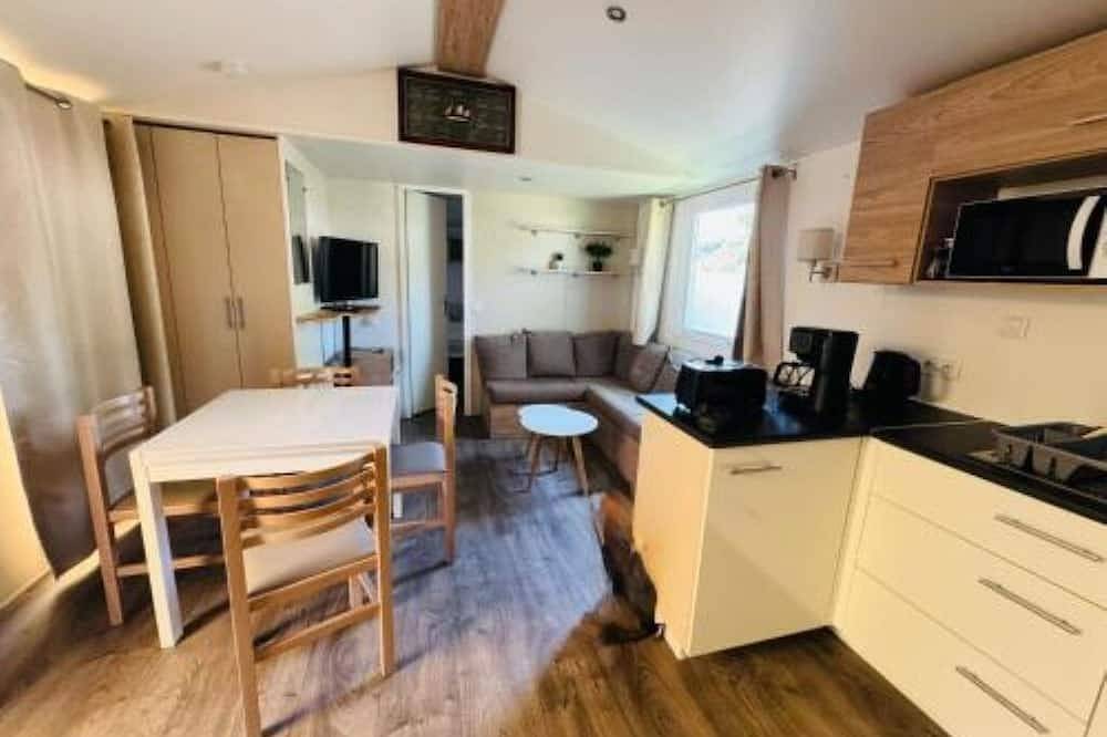 Bienvenue chez Jean - Your family oasis on the Rhone in Condrieu, Pilat Regional Nature Park