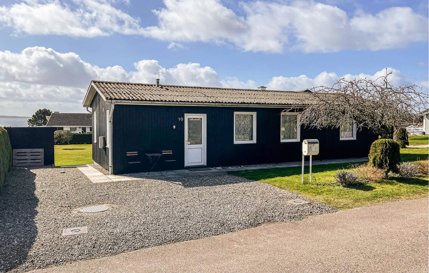 Ferienhaus für 6 Personen mit Terrasse in Horne, Fåborg