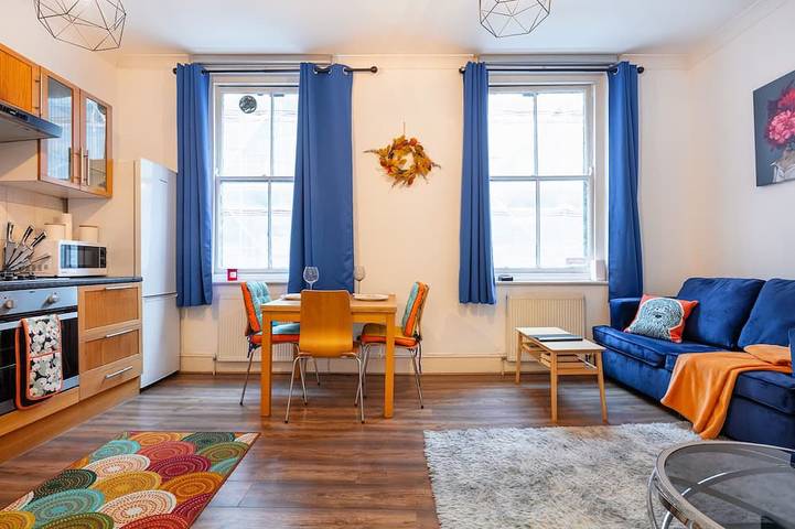 Vacation rental for 4 people, with hot tub in Covent Garden