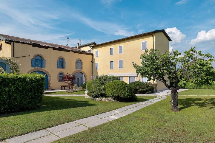 Ferienwohnung für 2 Personen, mit Garten in Peschiera del Garda