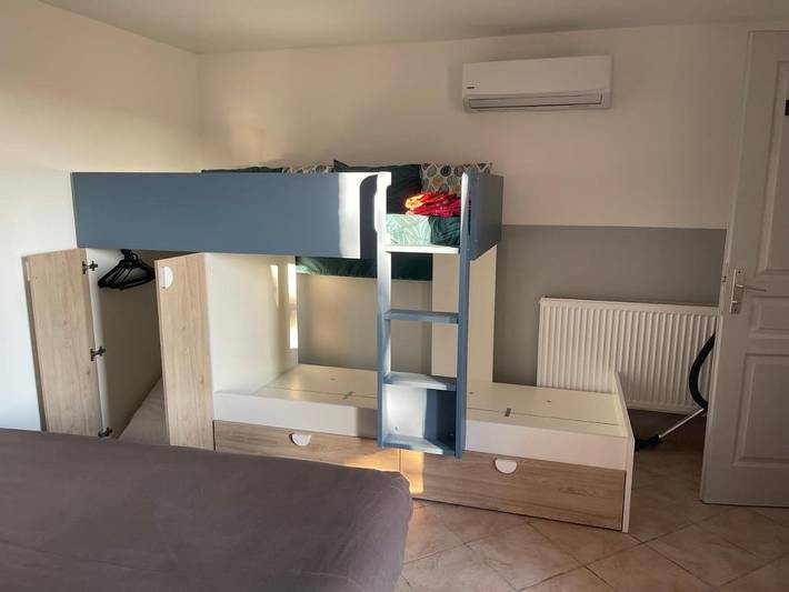 Gîte pour 2 personnes, avec terrasse à La Trinité - 4