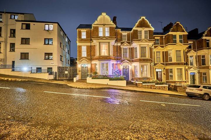 Holiday rental for 21 people in Derry