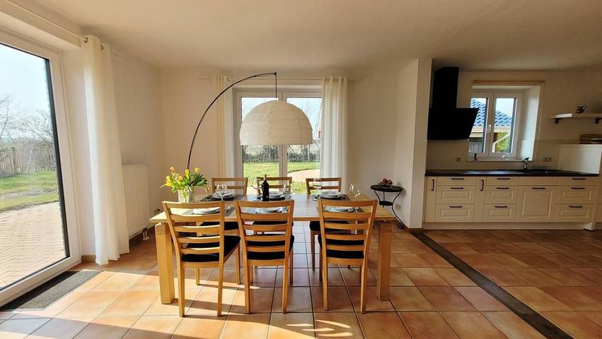 Ferienhaus für 6 Personen, mit Terrasse und Garten in Kronsgaard