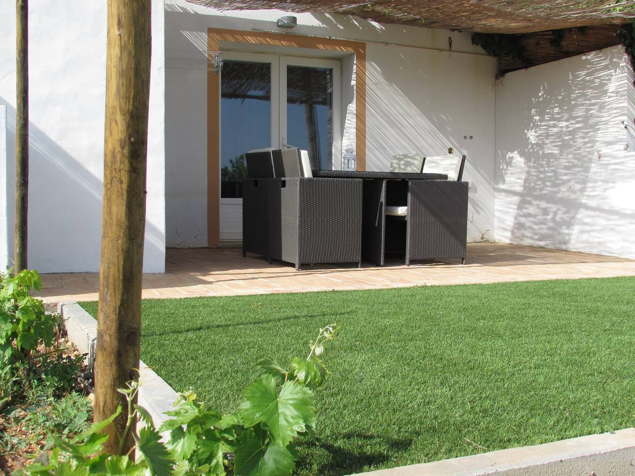 Maison charmante à Faro avec piscine partagée in São Pedro, Faro