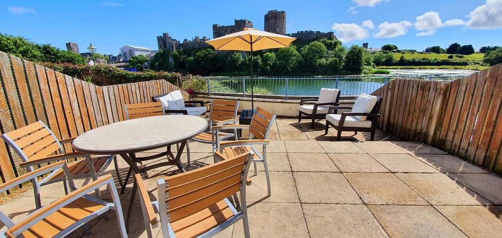 Appartement de vacances pour 6 personnes, avec vue ainsi que jardin et terrasse