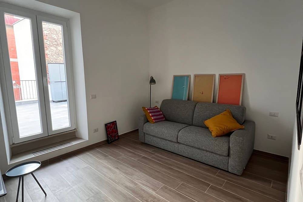 Entire apartment, The Summer House in Nettuno, Rome Province