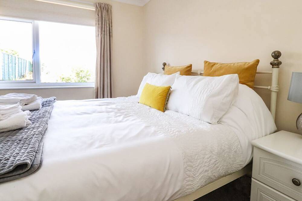 Bungalow by the Sea, Cleveleys in Thornton-Cleveleys, Lancashire