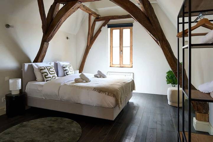 Ganze Wohnung, Characterful Duplex Apartment in Mechelen City Centre in Mechelen, Antwerpen und Umgebung