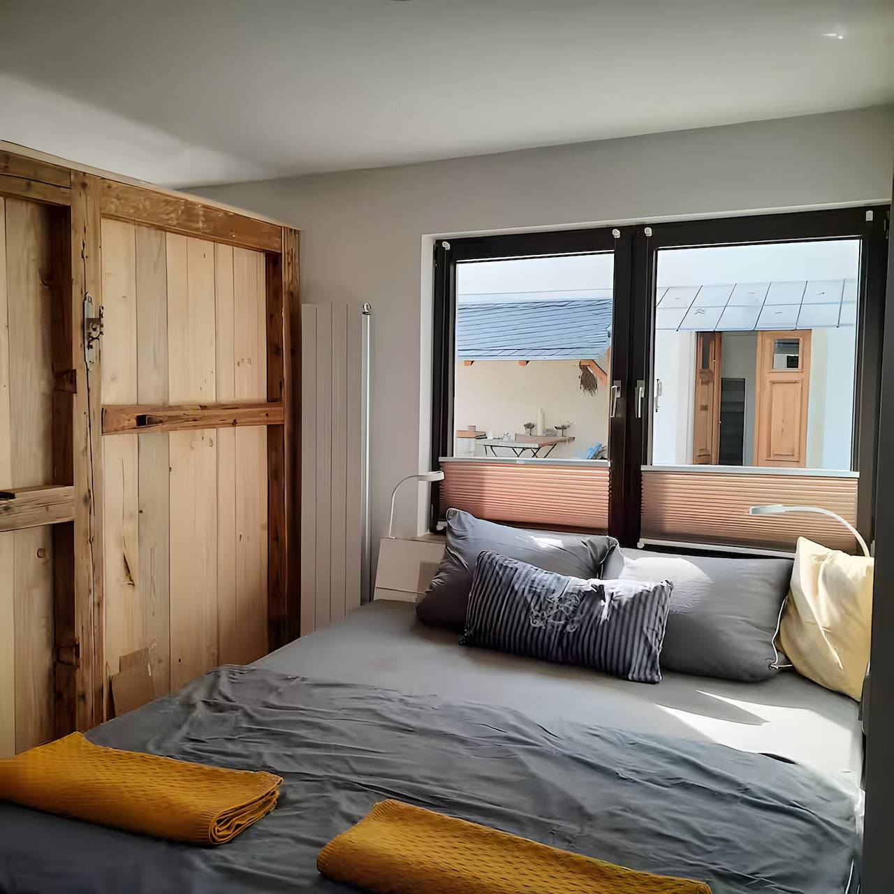 Ganze Wohnung, Apartment 'Nahe Blauen Wunder' mit gemeinsamer Terrasse, Gemeinschaftsgarten und Wlan in Blasewitz, Dresden