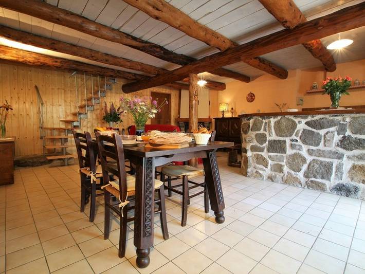 Gîte pour 6 personnes, avec jardin, animaux acceptés à Saint-Front - 2