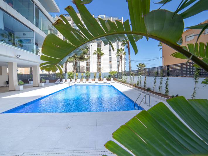 Vakantieappartement voor 4 personen, with tuin and kinderzwembad as well as terras in Calpe