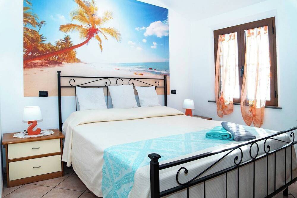 Casa Vanessa by the Sea in Mandriola, San Vero Milis