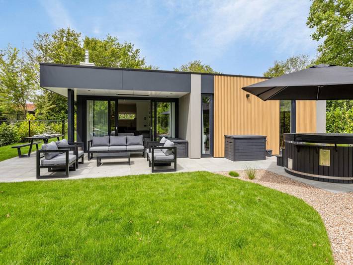 Vakantiehuis voor 4 personen, met sauna en tuin, met huisdier in Zeeland