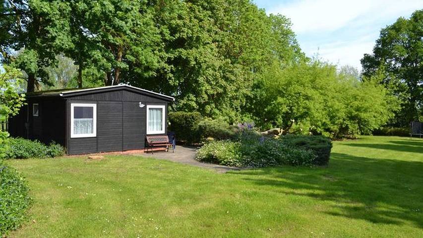 Ferienwohnung für 4 Personen, mit Garten in Weitendorf-Hof