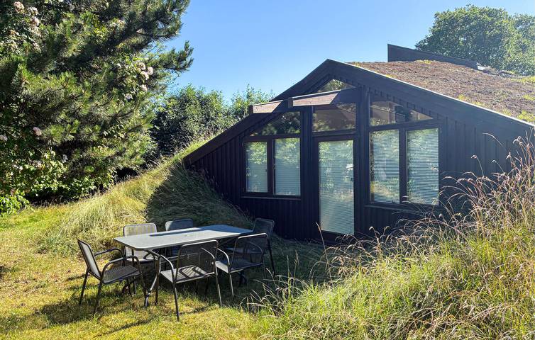 Ferieudlejning for 4 personer, med have, husdyr tilladt i Hummingen