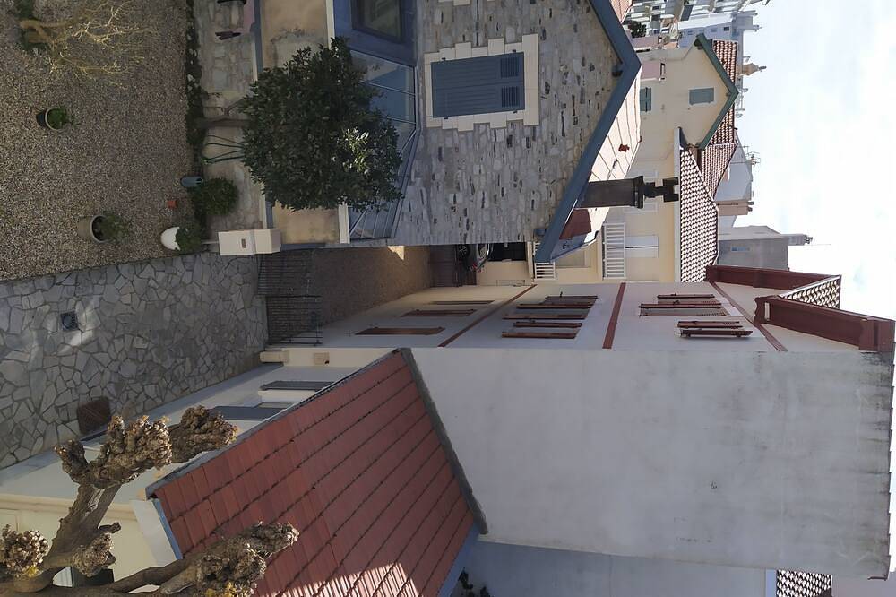 Appartamento intero, T2 Biarritz Centre, 150m Grande Plage, quiet location in Biarritz, Bayonne e dintorni