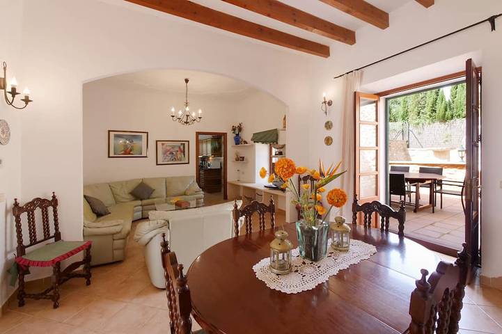 Finca für 6 Personen, toller Garten mit privatem Pool in S'Horta, Nähe Cala Dor in s'Horta, Felanitx
