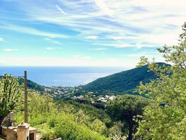 Gîte pour 7 personnes, avec vue et terrasse à Santa-Maria-di-Lota - 2