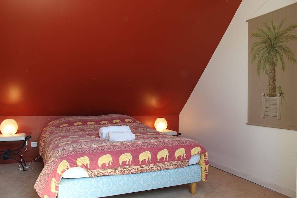 Casa grande y luminosa con jardín orientado al sur cerca de la playa. in Brignogan-Plage, Región de Brest