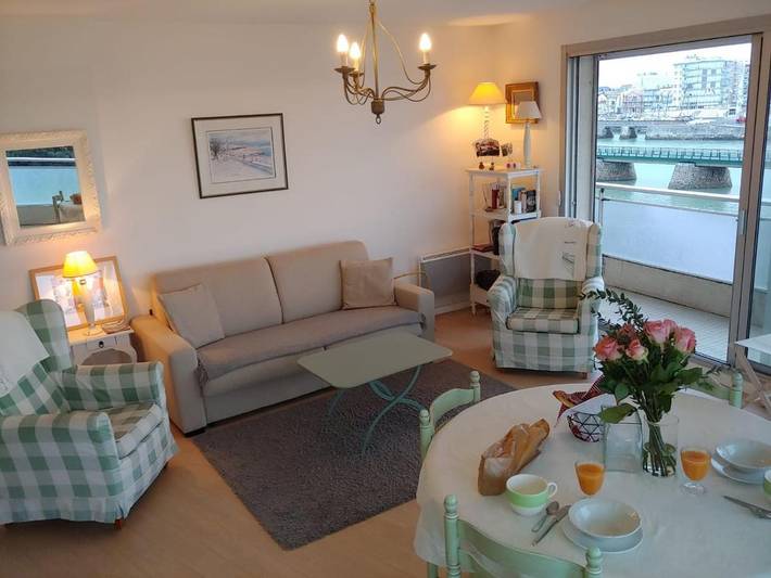 Gîte pour 4 personnes, avec Balcon dans Prieure Saint Nicolas Les Sables D Olonne