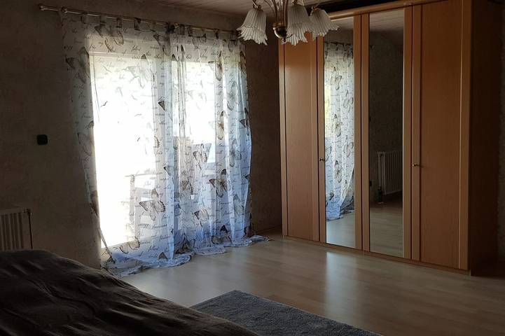 Ganze Wohnung, Großzügige Ferienwohnung in der Schlössergemeinde Küps in Küps, Oberfranken