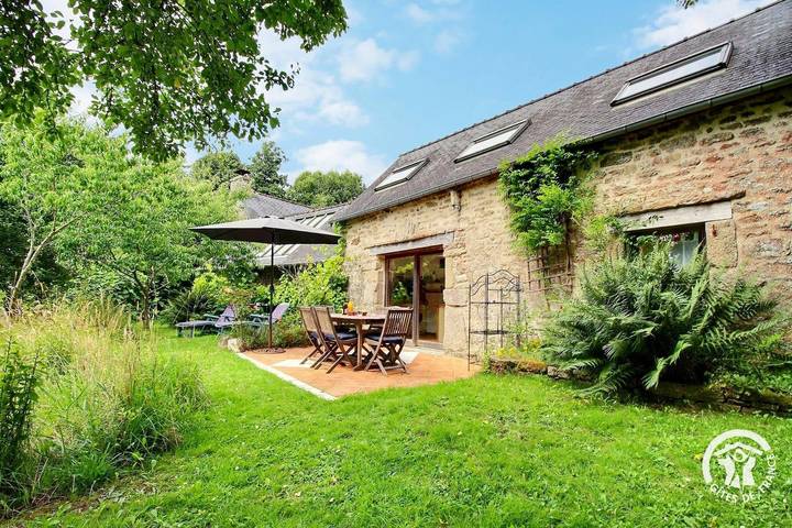 Gîte pour 4 personnes, avec Terrasse et Jardin