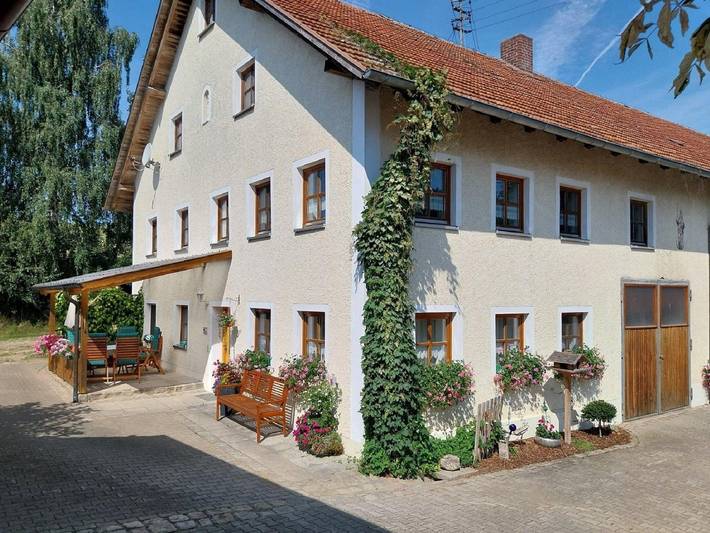 Ferienhaus für 6 Personen, mit Garten, kinderfreundlich