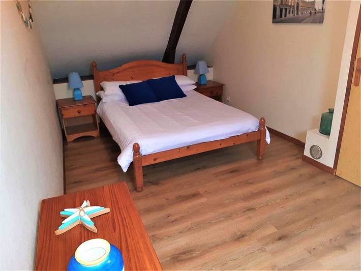 Location de vacances pour 2 personnes, avec jardin et vue, adapté aux familles à Merléac - 4