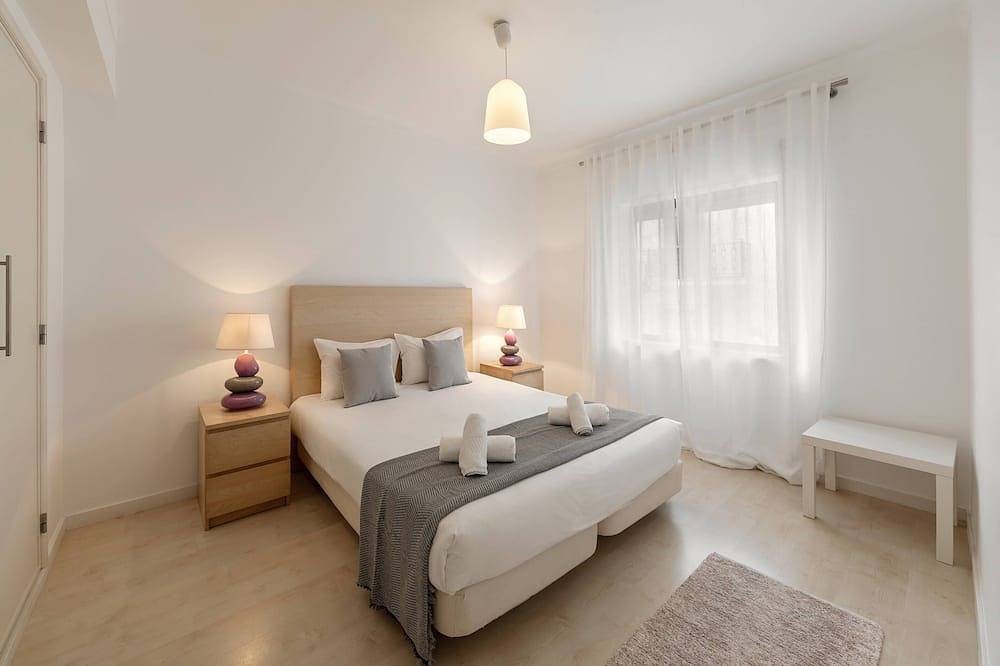 Appartamento vacanze a Oeste a partire da 72€ a notte