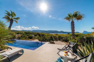 Villa in Sant Josep de sa Talaia, South Ibiza für 8 