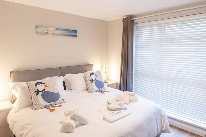 Ganze Wohnung, The View - fantastic harbour views to Hengistbury Head and Mudeford Quay. in Mudeford, Christchurch