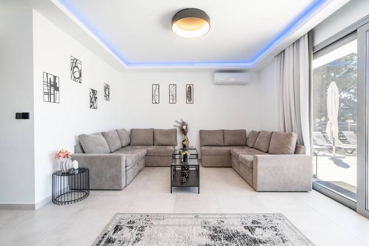 Villa pour 8 personnes, avec jardin dans Rhodes - 4